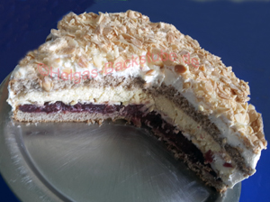 Kirsch Schmand Torte Anschn